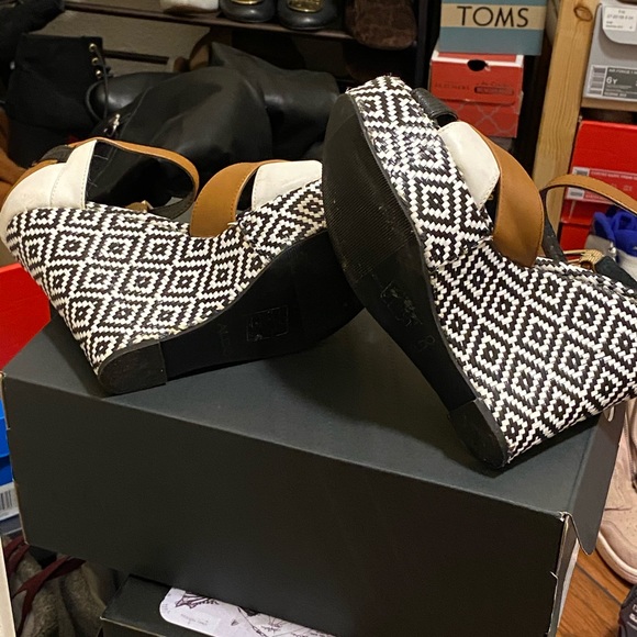 ALDO x Peep-Toe Platform/Wedge Sandals - Picture 5 of 5